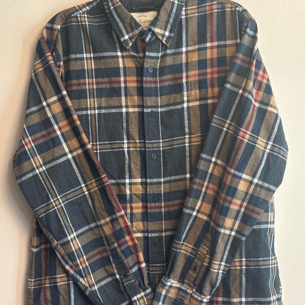 Long sleeve Weatherproof vintage Flannel.